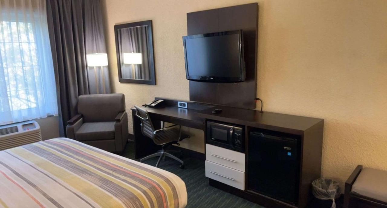 Surestay Plus Hotel By Best Western Vero Beach Bagian luar foto