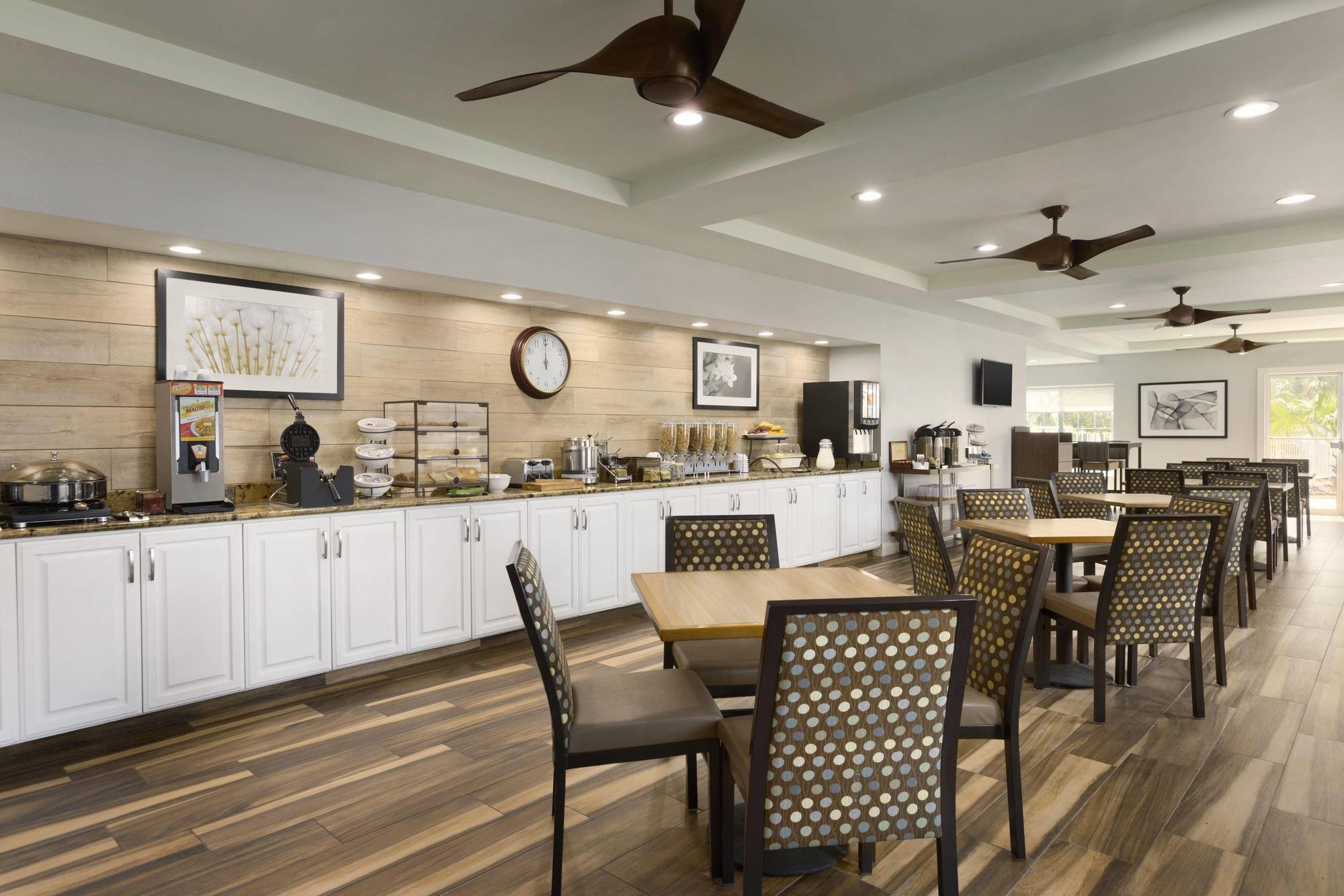 Surestay Plus Hotel By Best Western Vero Beach Bagian luar foto